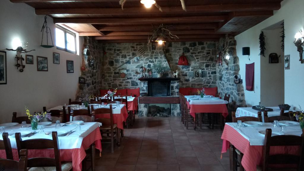 Arodamos Guesthouse Krousonas  Bagian luar foto